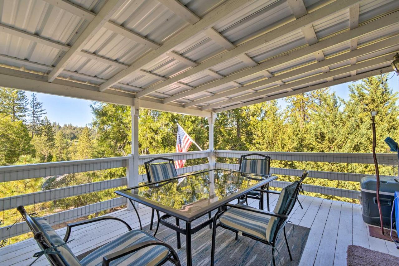 Peaceful Groveland Home With Deck And Fire Pit! Bagian luar foto