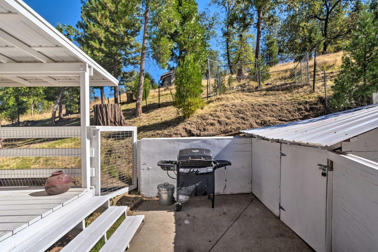 Peaceful Groveland Home With Deck And Fire Pit! Bagian luar foto